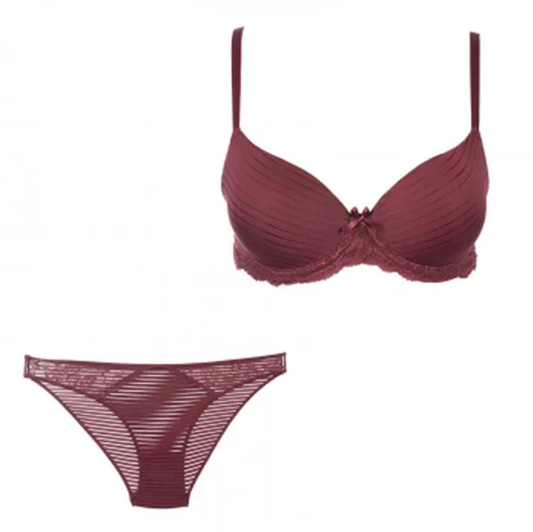 ست سوتین و شورت نیمه جک پروانهای